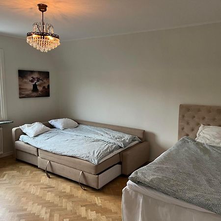Haerligt Stort Boende I Perfekt Laege Borås Esterno foto